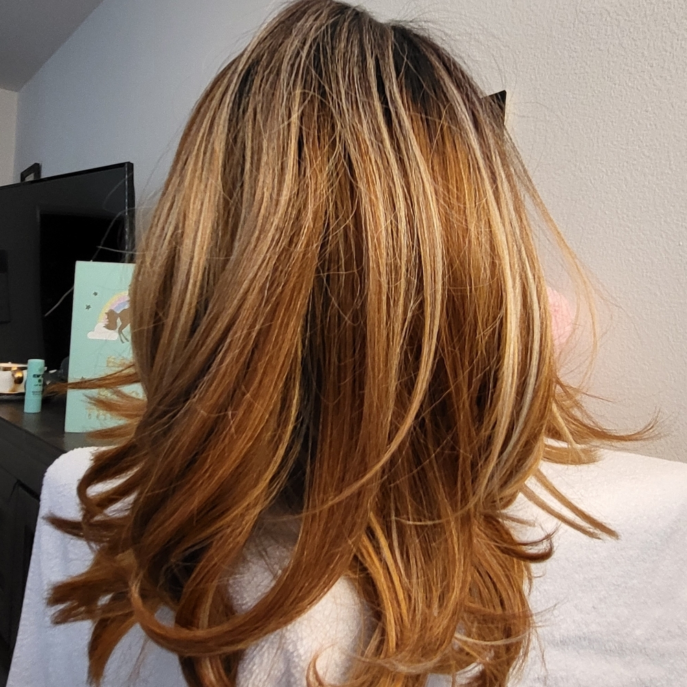 Wig blondish,brownish